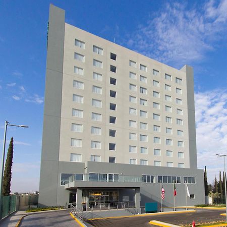 Fiesta Inn Suites Aeropuerto Del Bajio Silao Kültér fotó